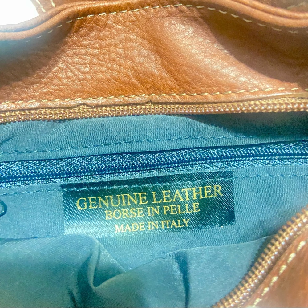 Elegant Genuine Leather Crossbody Bag - Picture 3 of 13
